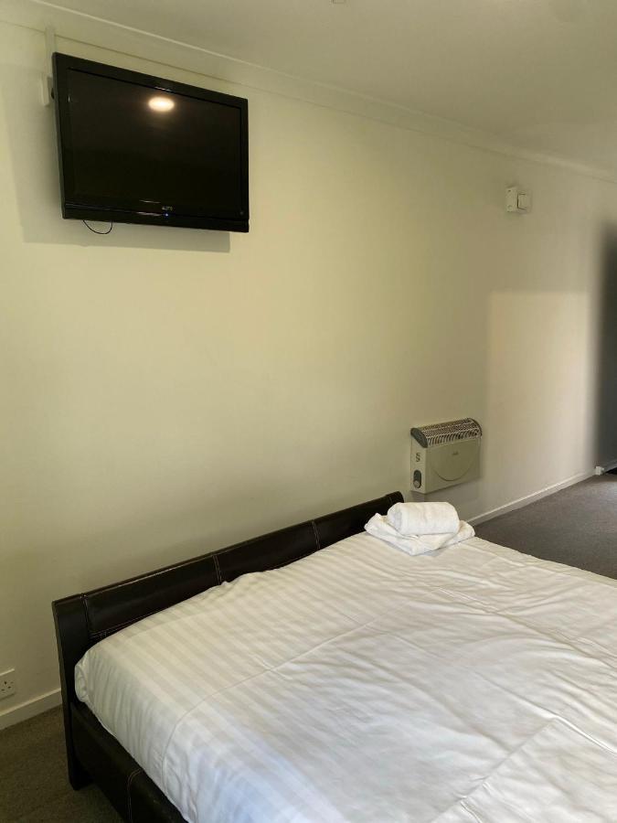 Iway Inn Hotel Cambridge  Ngoại thất bức ảnh